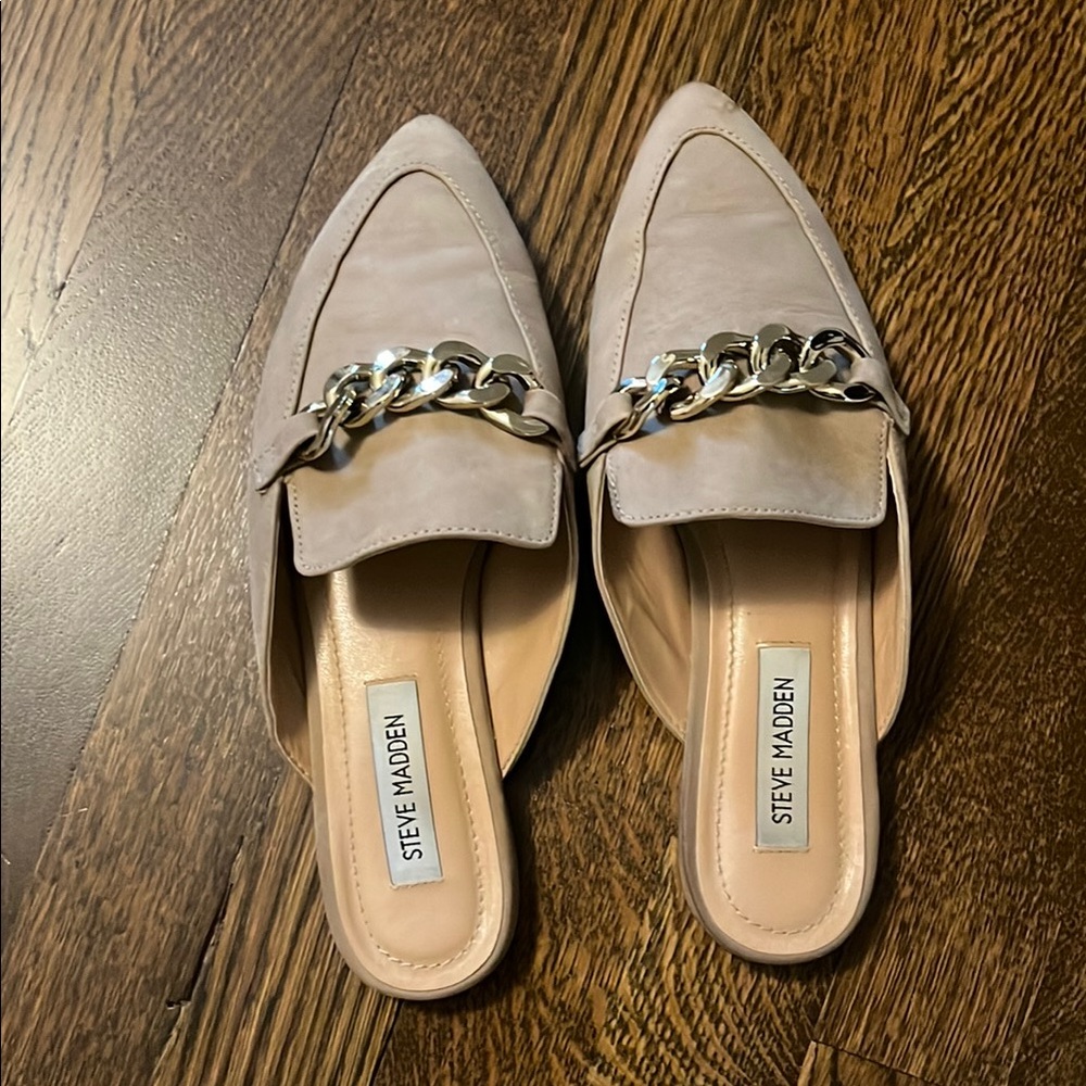 Steve Madden Women's Cream Mules with Chain Detail